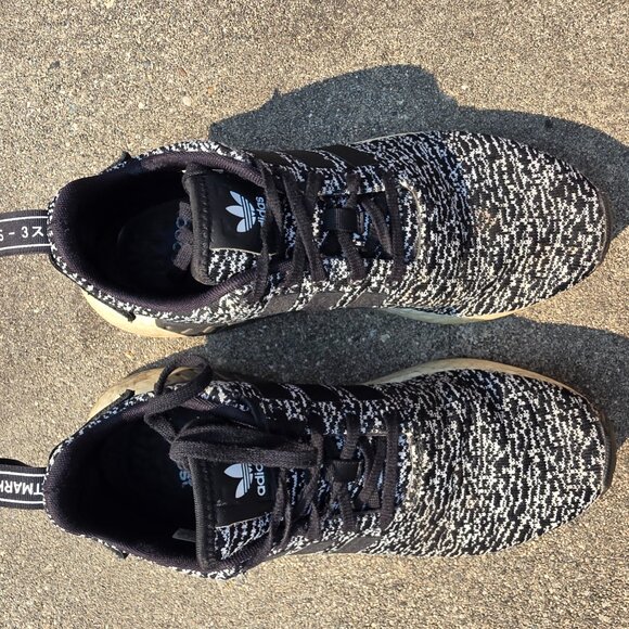 Adidas Men's US 9.5 NMD R2 Oreo - B22631 - Picture 7 of 8